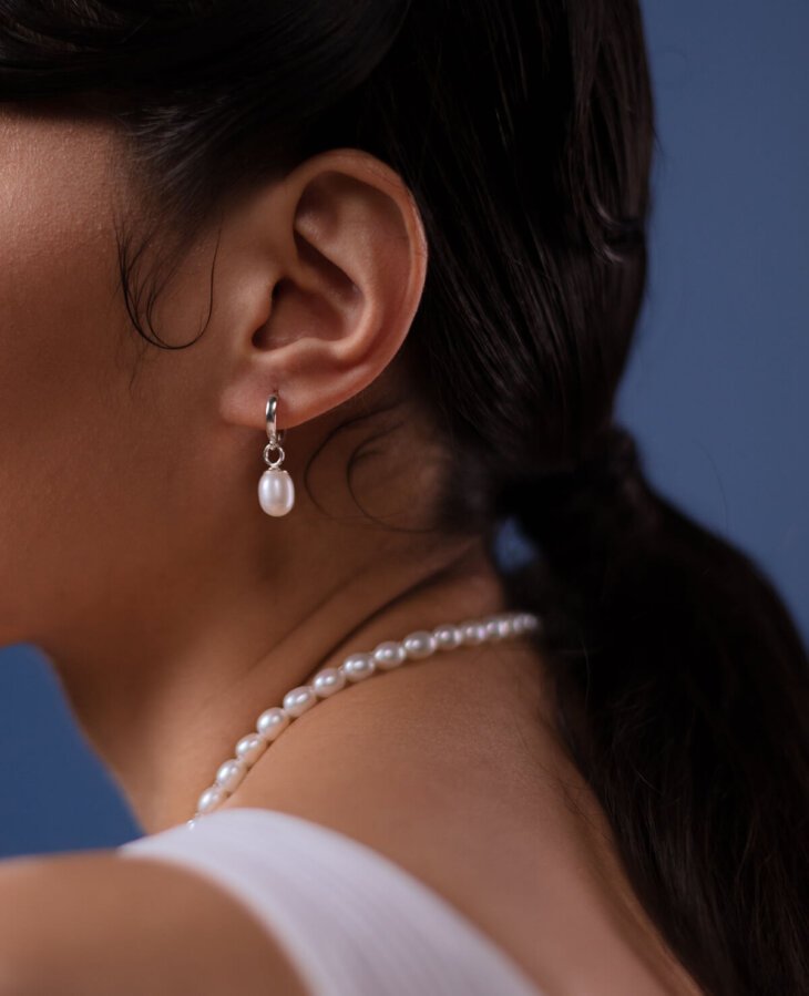 Pearl earring studs - Image 3